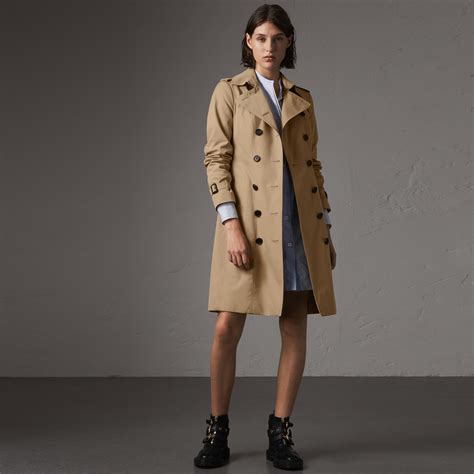 burberry sandringham trench coat uk|Burberry chelsea trench coat review.